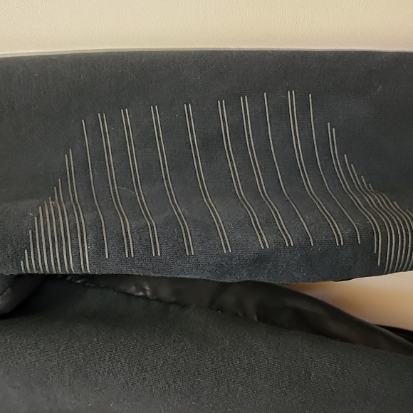 Puma Men's Ferrari SF Race Hooded Sweat Jacket. - Picture 12 of 16